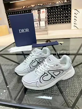 Dior [26 styles]