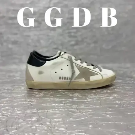 Golden Goose Deluxe Brand Chunky Sneakers [27 styles]