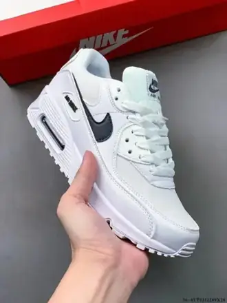 Nike Air Max 90 Sneakers [22 styles]